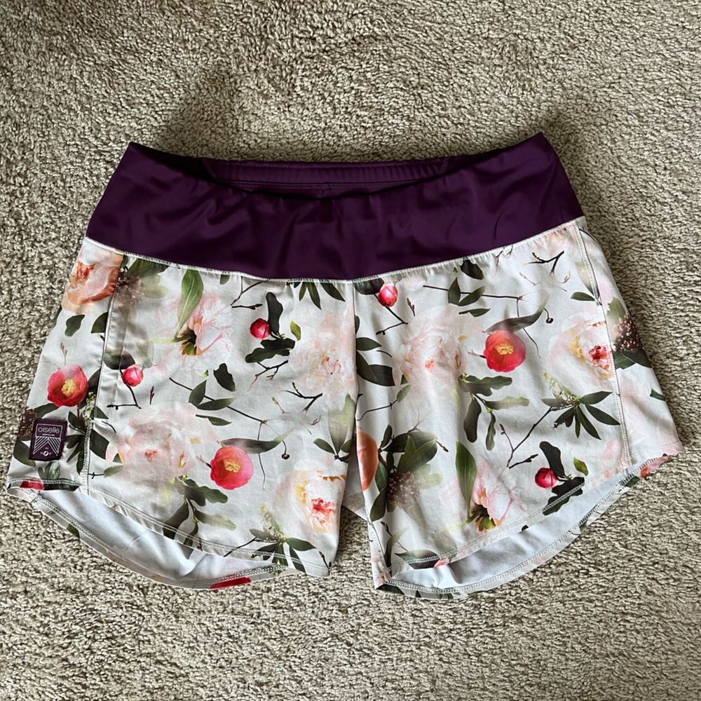 Oiselle Long Roga shorts- floral pattern 6” inseam